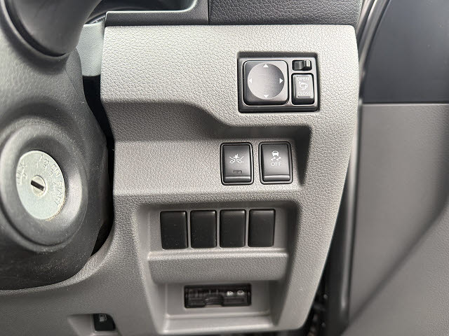 ニッサン NV350ｷｬﾗﾊﾞﾝV DX