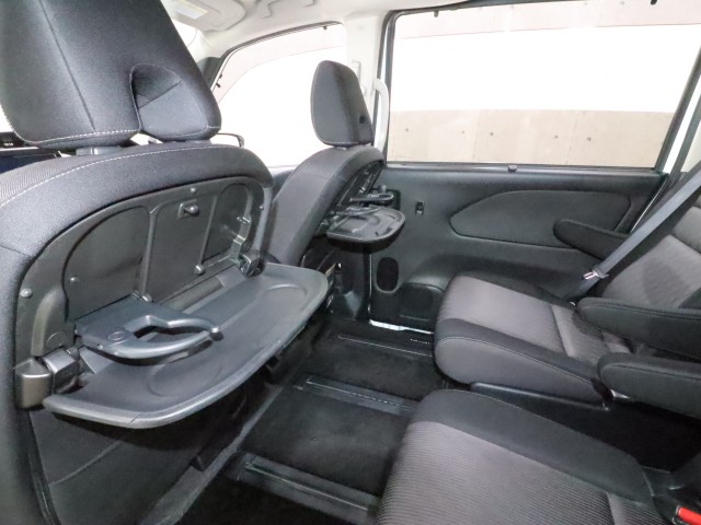 ニッサン セレナＨＶ ｅ－ＰＯＷＥＲ　ハイウェイスター　Ｖ