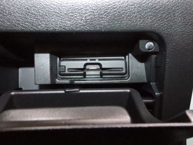 ニッサン セレナＨＶ ｅ－ＰＯＷＥＲ　ハイウェイスター　Ｖ