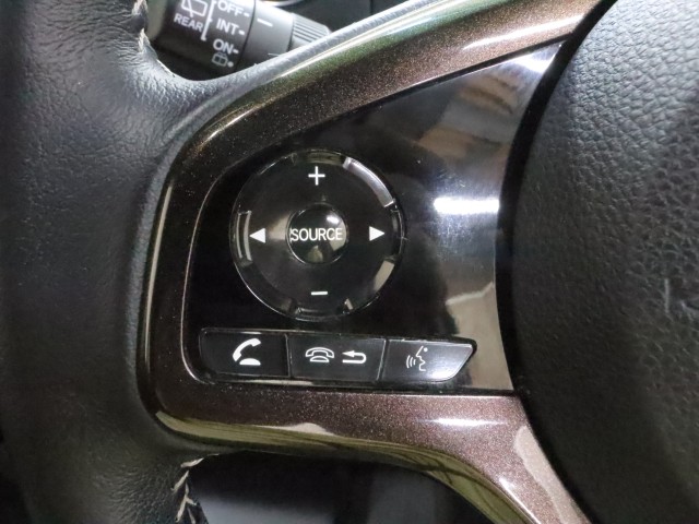 ホンダ Ｎ　ＢＯＸカスタム G・EXﾀｰﾎﾞﾎﾝﾀﾞｾﾝｼﾝｸﾞ