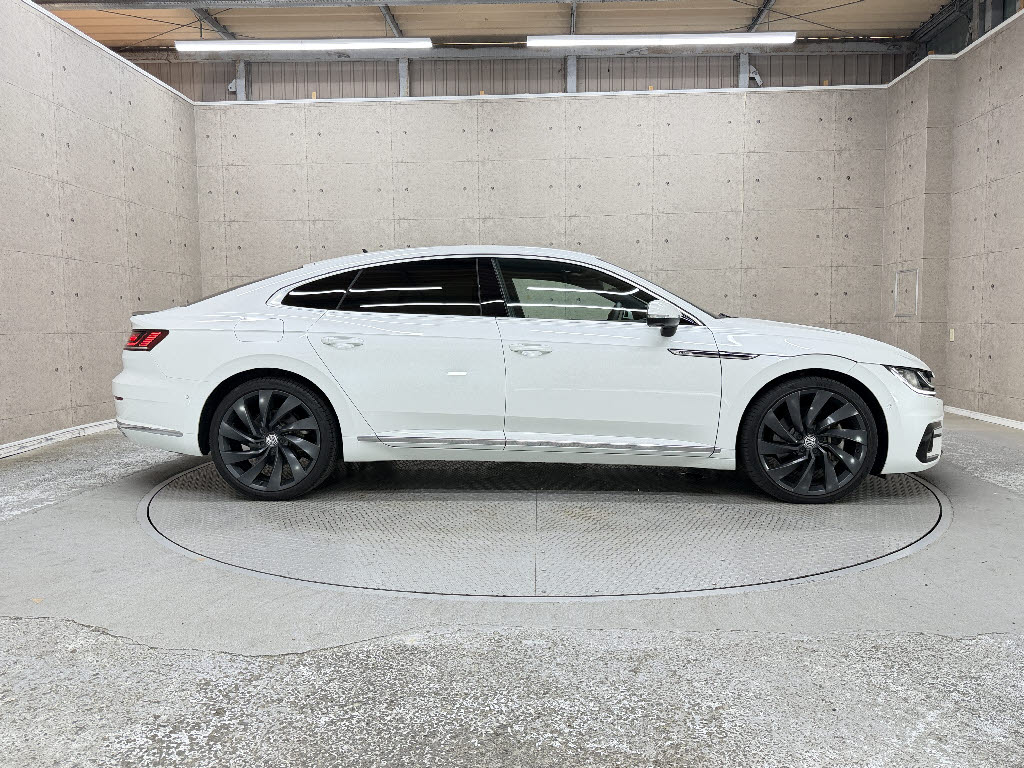 フォルクスワーゲン ＶＷアルテオン TSI 4ﾓｰｼｮﾝ Rﾗｲﾝｱﾄﾞﾊﾞﾝｽ