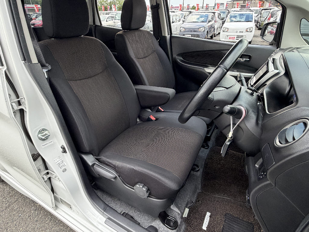 ニッサン デイズ ﾊｲｳｪｲｽﾀｰGﾀｰﾎﾞ A車