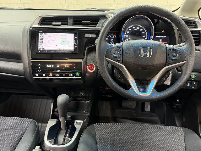 ホンダ フィット 1.3G・Lﾎﾝﾀﾞｾﾝｼﾝｸﾞ