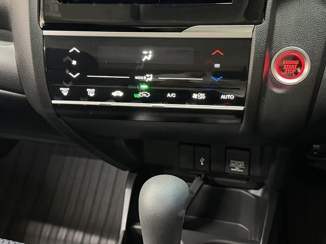 ホンダ フィット 1.3G・Lﾎﾝﾀﾞｾﾝｼﾝｸﾞ