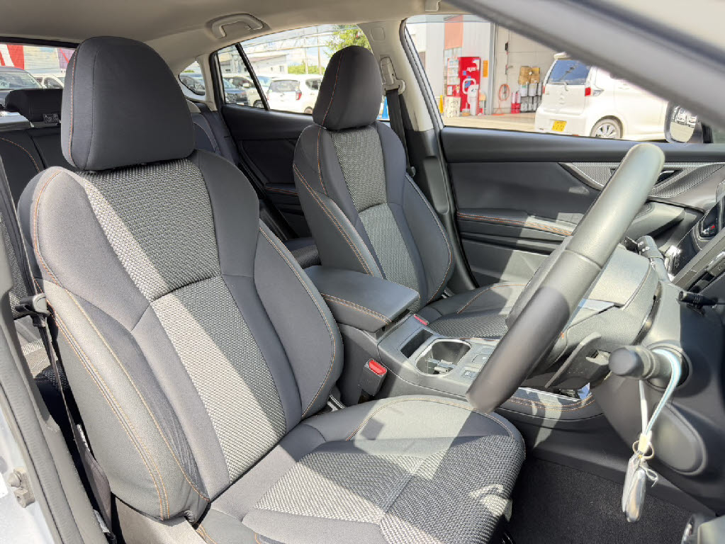 スバル ＸＶ XV 2.0e-Sｱｲｻｲﾄｺｱﾃｸﾉﾛｼﾞｰ 4WD
