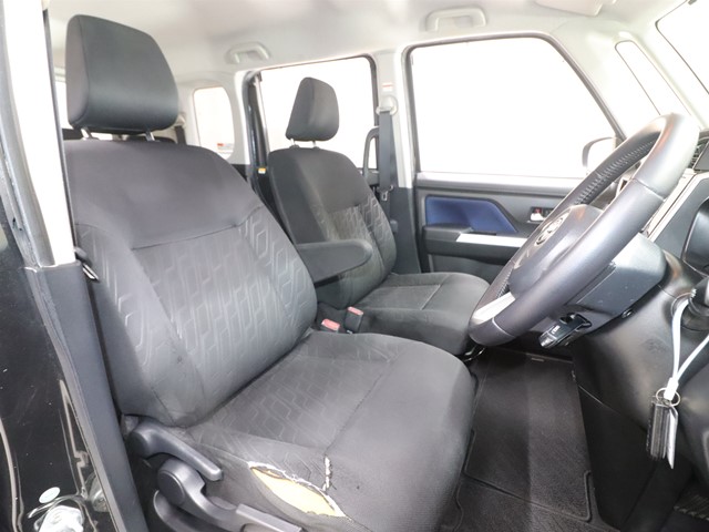 トヨタ タンク カスタムGT