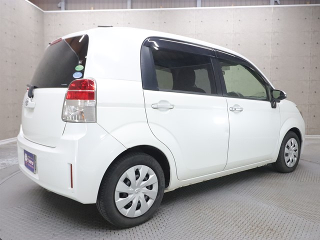 トヨタ スペイド F