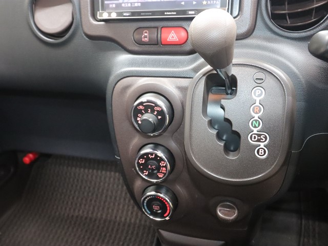 トヨタ スペイド F