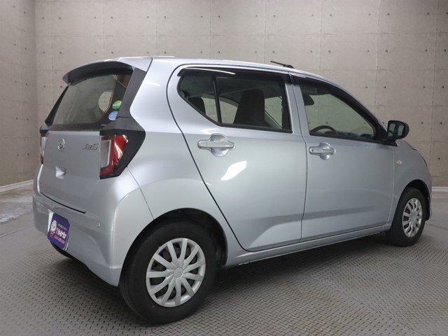 ダイハツ ミライース L SAⅢ