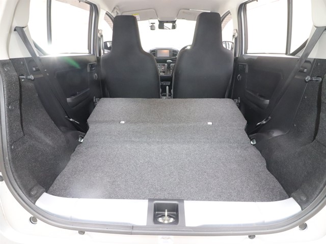 ダイハツ ミライース L SAⅢ