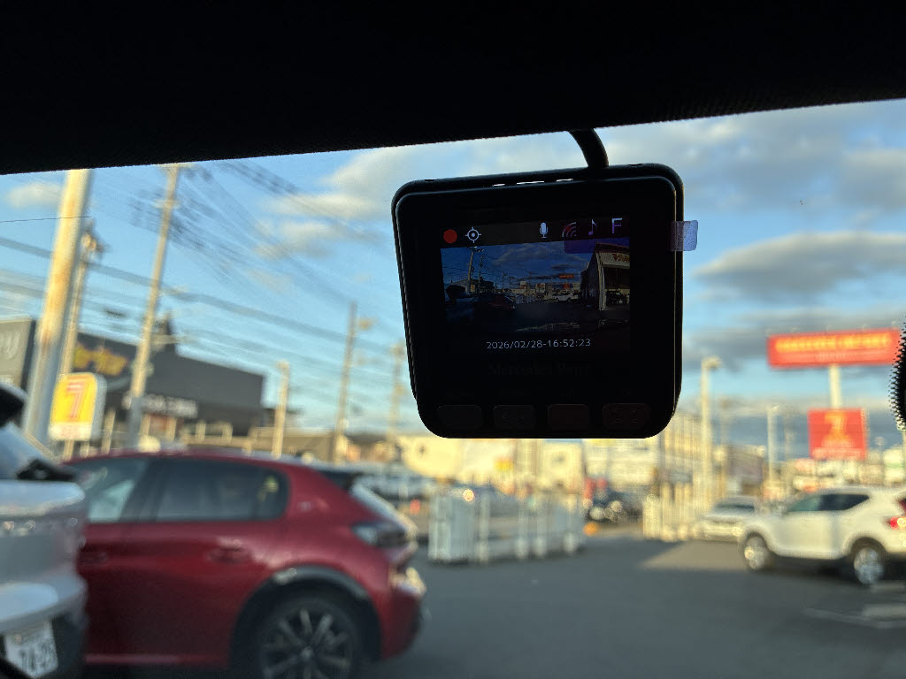 メルセデスベンツ ﾒﾙｾﾃﾞｽﾍﾞﾝﾂ Aｸﾗｽ A200d AMGﾗｲﾝ