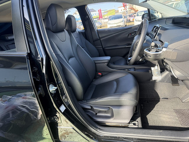 トヨタ プリウス Ｓツーリング