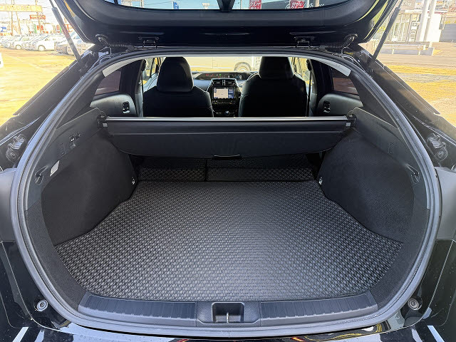 トヨタ プリウス Ｓツーリング