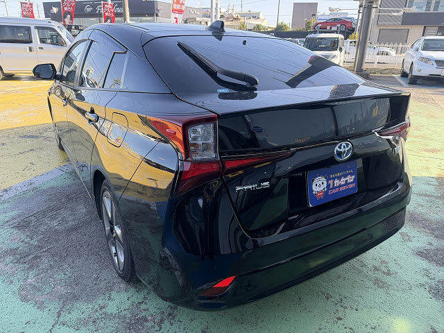 トヨタ プリウス Ｓツーリング