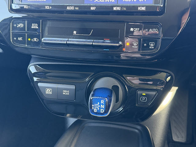 トヨタ プリウス Ｓツーリング