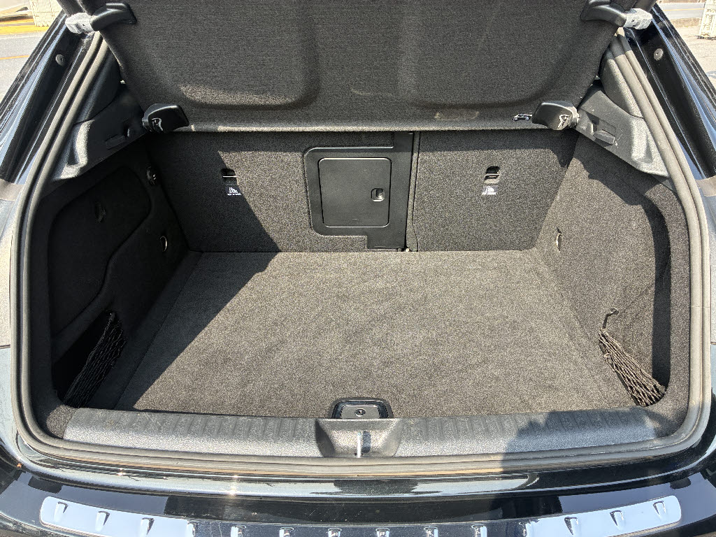 メルセデスベンツ ﾒﾙｾﾃﾞｽﾍﾞﾝﾂ GLAｸﾗｽ GLA220 4ﾏﾁｯｸ