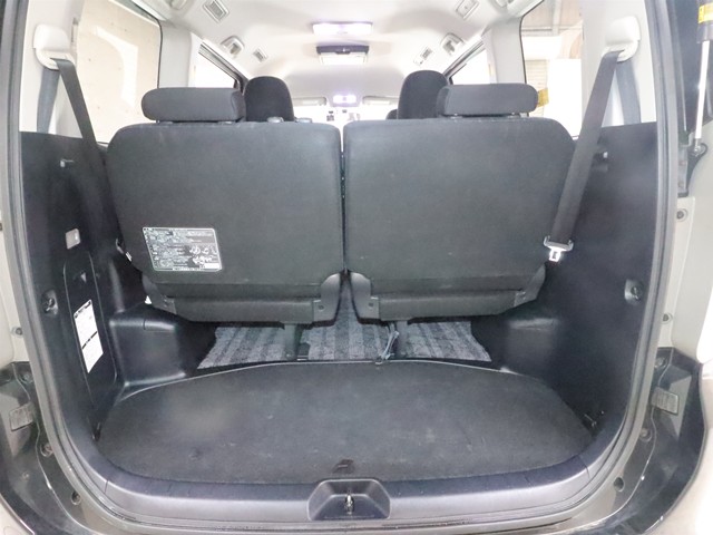 トヨタ ヴォクシー ＺＳ煌