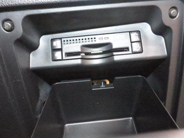 トヨタ ヴォクシー ＺＳ煌