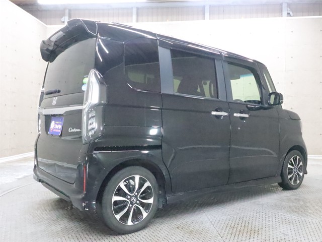 ホンダ Ｎ　ＢＯＸカスタム Ｇ・Ｌ　ホンダセンシング