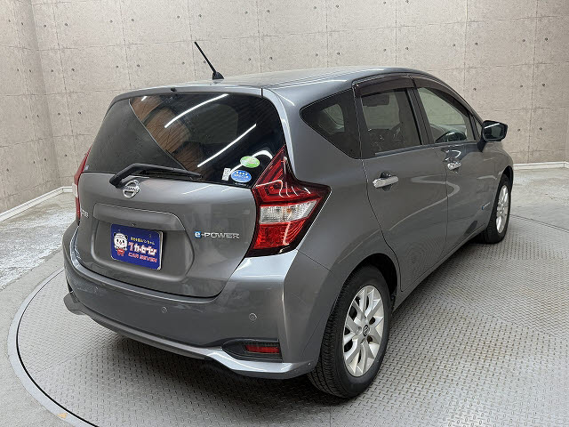 ニッサン ノート e-power X
