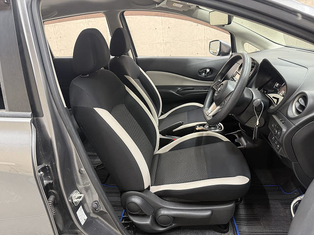 ニッサン ノート e-power X