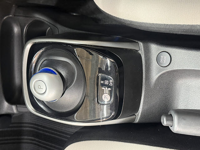 ニッサン ノート e-power X