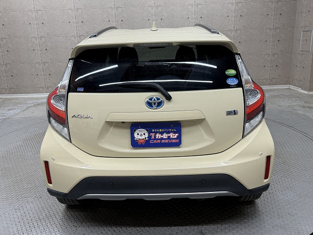 トヨタ アクア クロスオーバーグラム