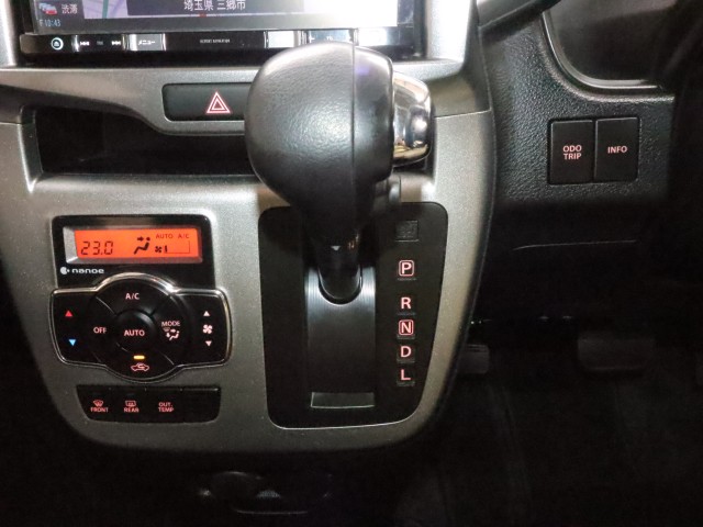 スズキ ソリオ HYBRID　MZ　デュアルカメラサポート装着車
