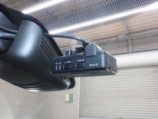 ニッサン セレナＨＶ e-ﾊﾟﾜｰ ﾊｲｳｪｲｽﾀｰV