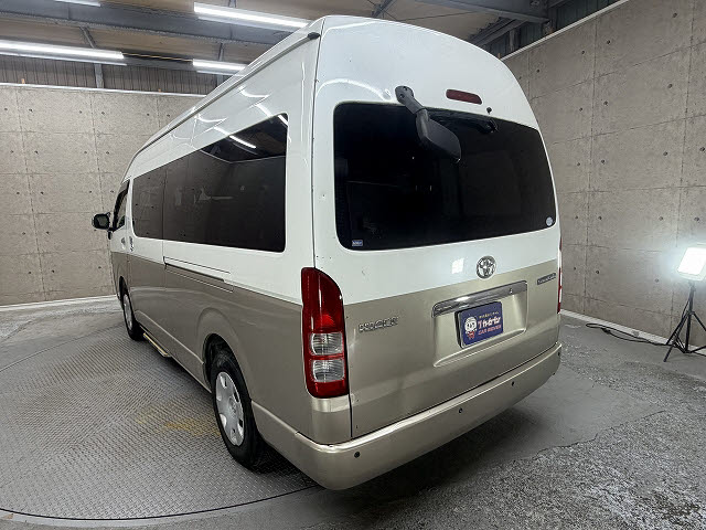 トヨタ ハイエース A車　グランドキャビン　送迎仕様車