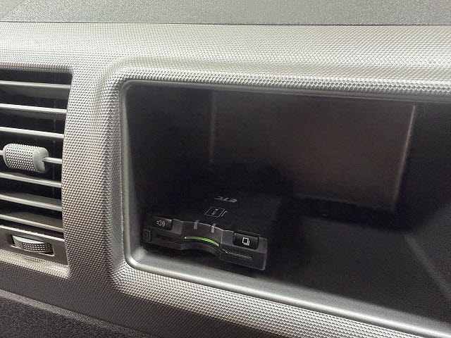 トヨタ ハイエース A車　グランドキャビン　送迎仕様車