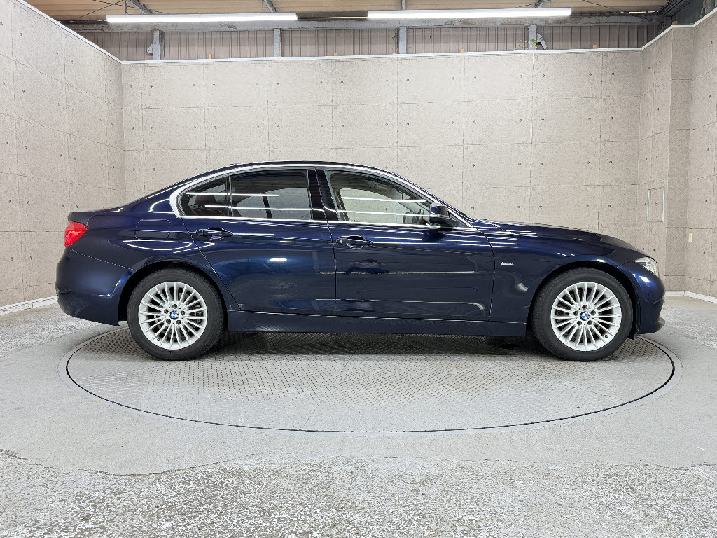 ＢＭＷ ＢＭＷ ３シリーズ ラグジュアリー