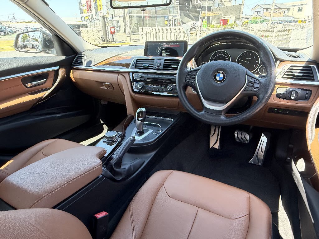 ＢＭＷ ＢＭＷ ３シリーズ ラグジュアリー