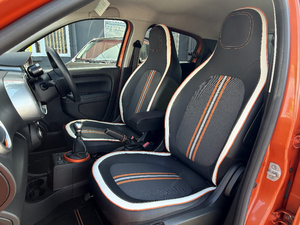 ルノー ルノー トゥインゴ スポルト　GT