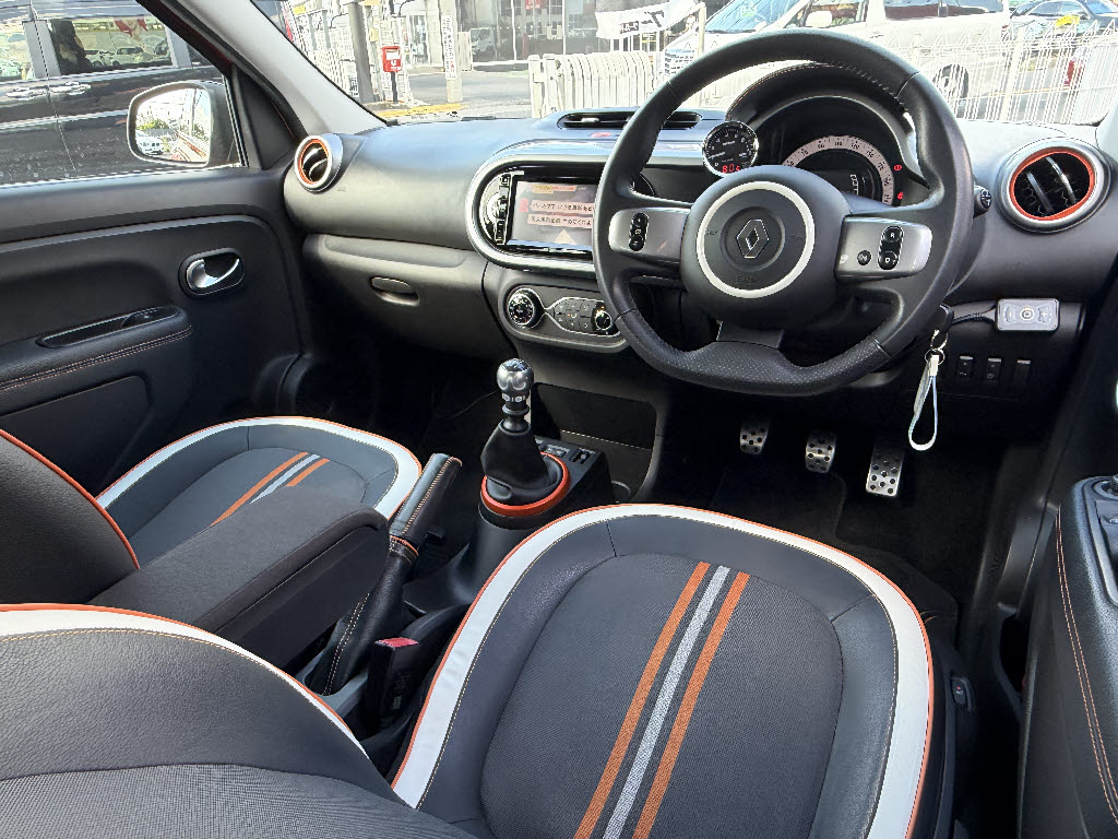 ルノー ルノー トゥインゴ スポルト　GT