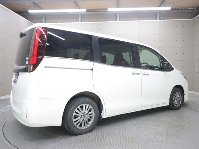 トヨタ エスクァイア Ｘｉ