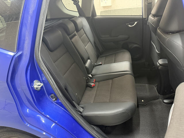 ホンダ フィット 15XHﾌｧｲﾝスタイル