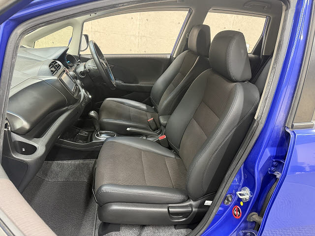 ホンダ フィット 15XHﾌｧｲﾝスタイル