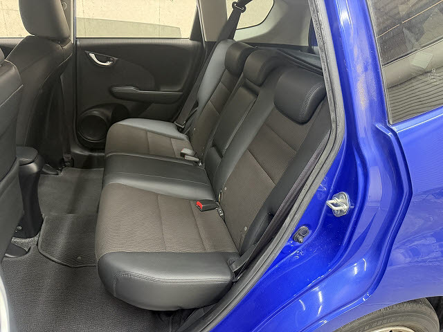 ホンダ フィット 15XHﾌｧｲﾝスタイル