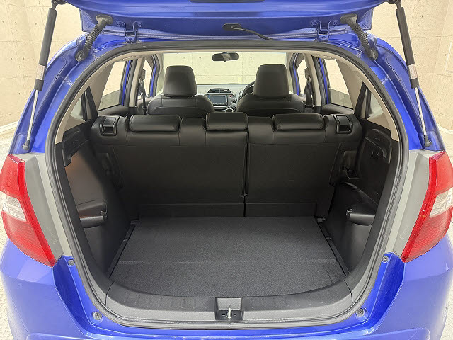 ホンダ フィット 15XHﾌｧｲﾝスタイル