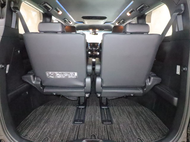 トヨタ ヴェルファイア Z　ｺﾞｰﾙﾃﾞﾝｱｲｽﾞ　4WD