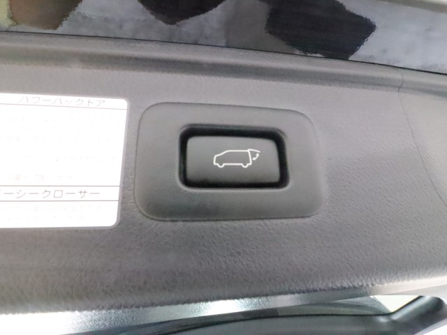 トヨタ ヴェルファイア Z　ｺﾞｰﾙﾃﾞﾝｱｲｽﾞ　4WD