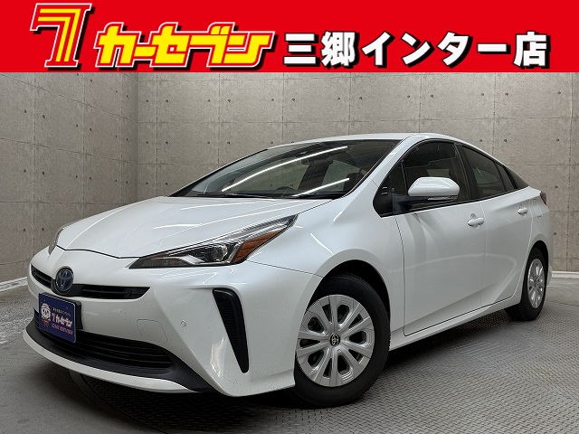 トヨタ プリウス