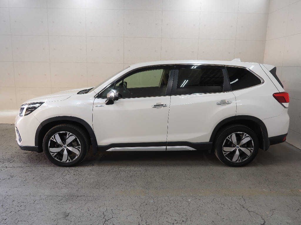 スバル フォレスター アドバンス