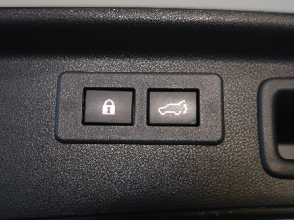 スバル フォレスター アドバンス