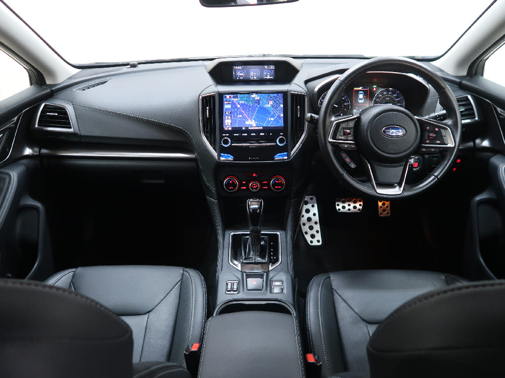 スバル インプレッサスポーツ 2.0i-Sアイサイト