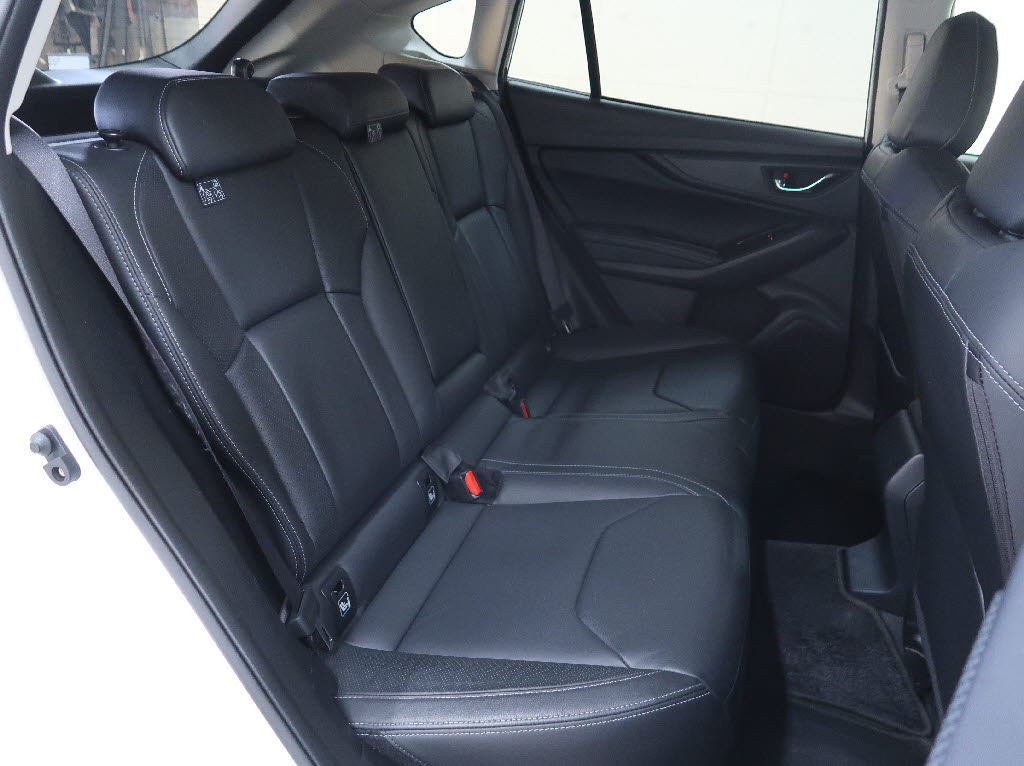 スバル インプレッサスポーツ 2.0i-Sアイサイト