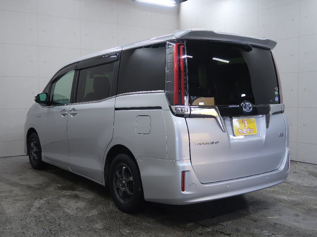 トヨタ エスクァイアＨＶ Ｘｉ