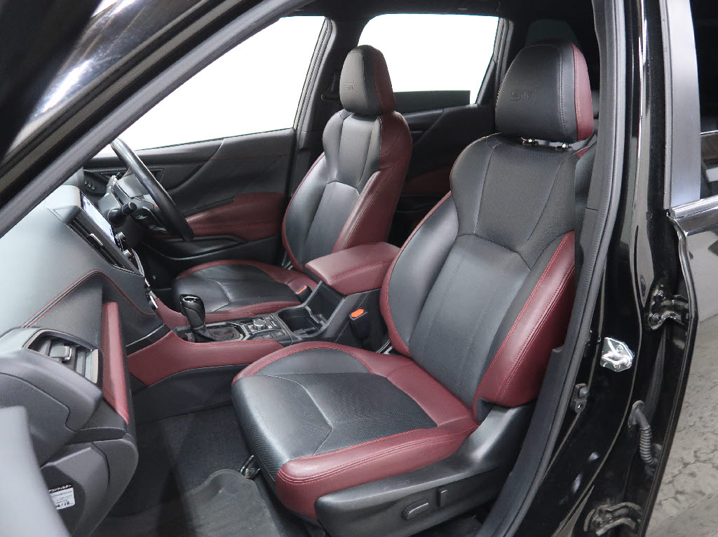 スバル フォレスター STI ｽﾎﾟｰﾂ
