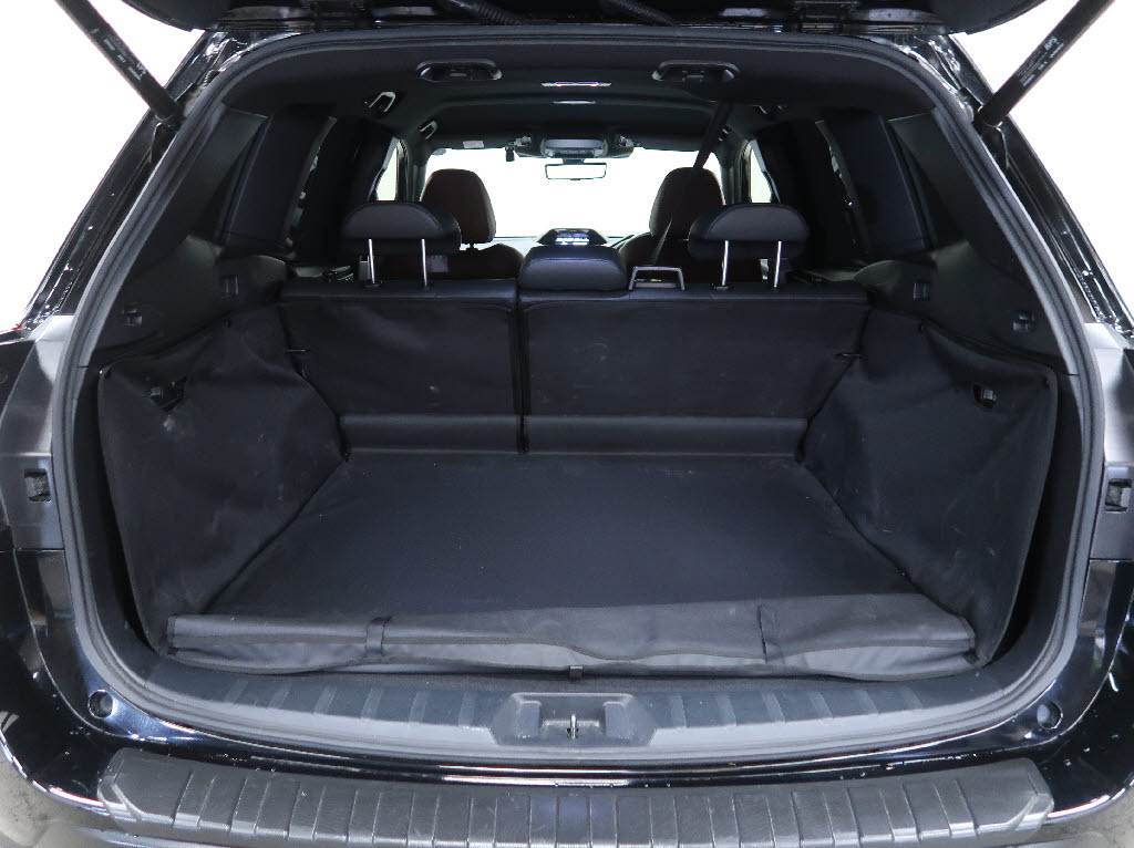 スバル フォレスター STI ｽﾎﾟｰﾂ